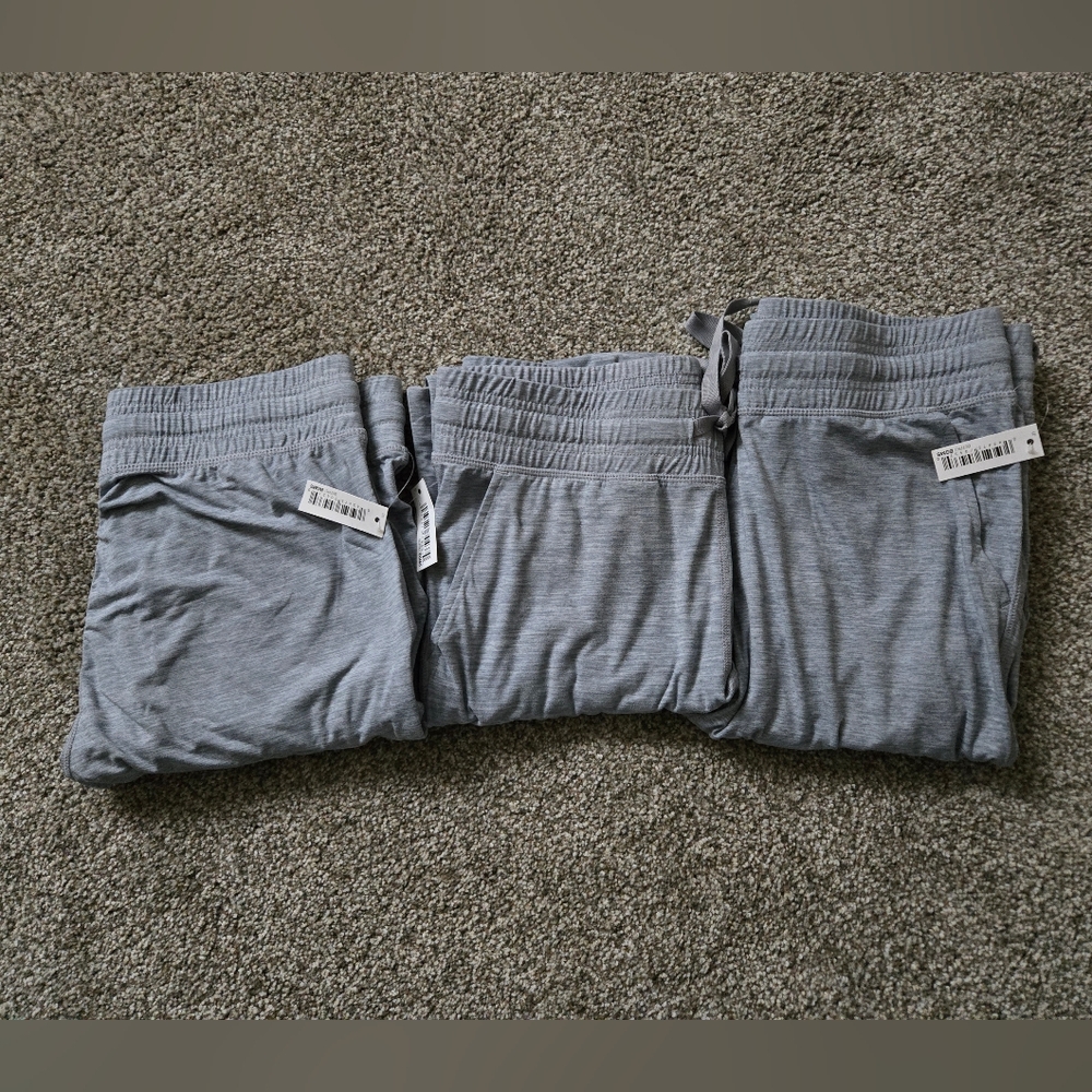 [3 TOTAL] Women's Grey Jogger Sweatpants | Small